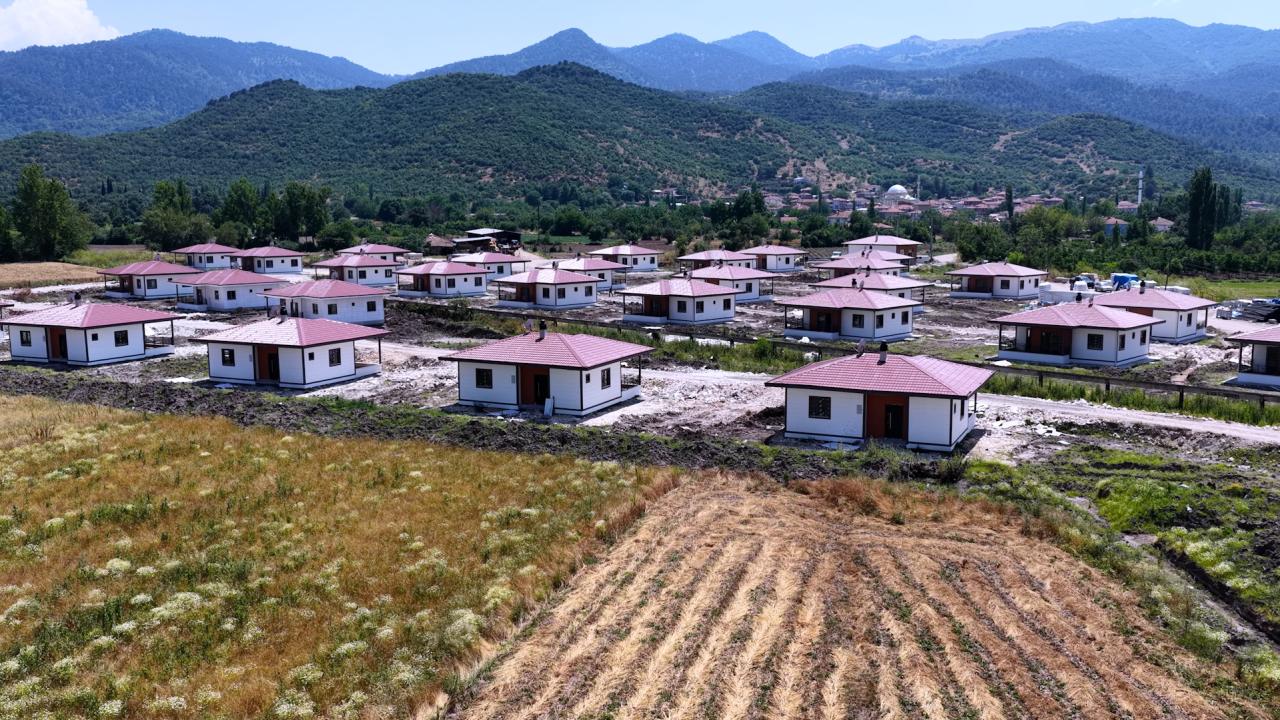 sindirgi-aa-2480784.jpg