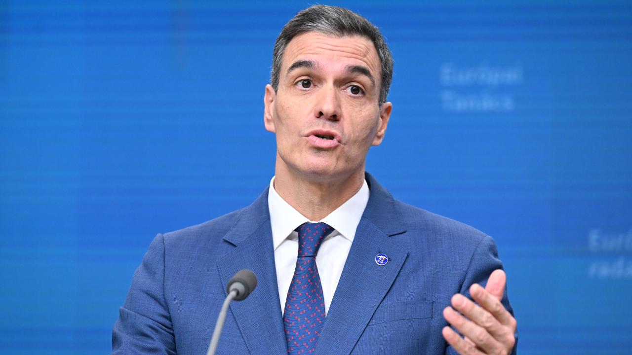 pedro-sanchez-a-2168415.jpg