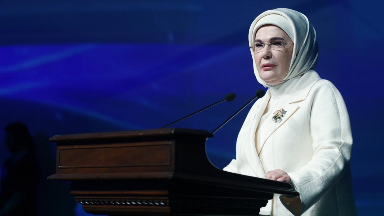 emine-erdogan-trt-2481139.jpg