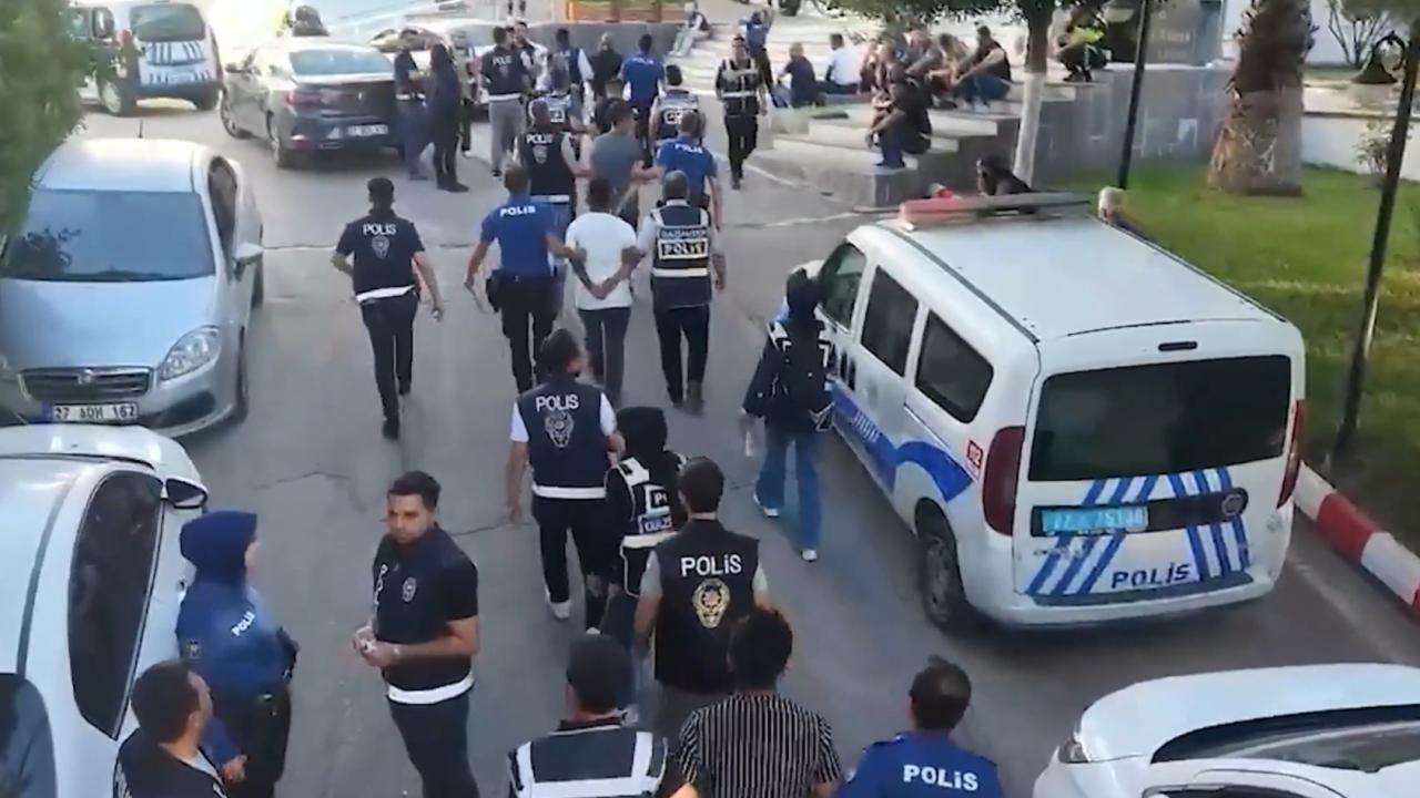 polis-gozalti-icisleri-2479961.jpg