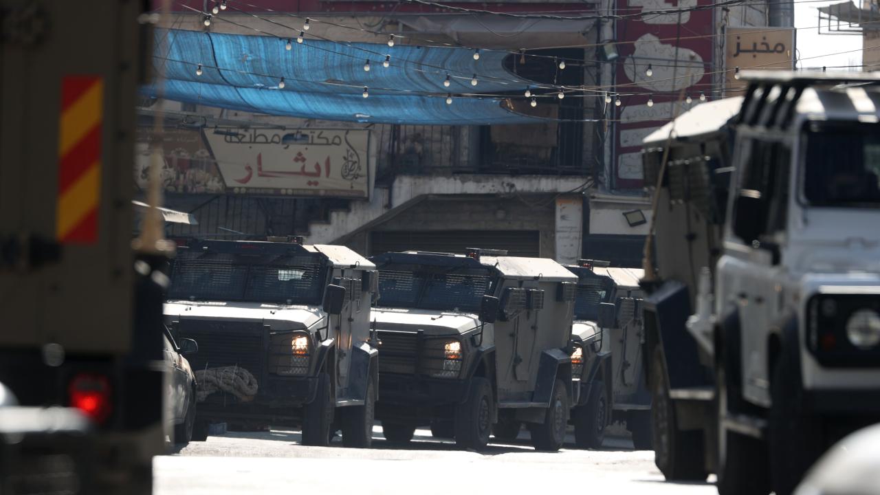qalandiya-a-2479900.jpg