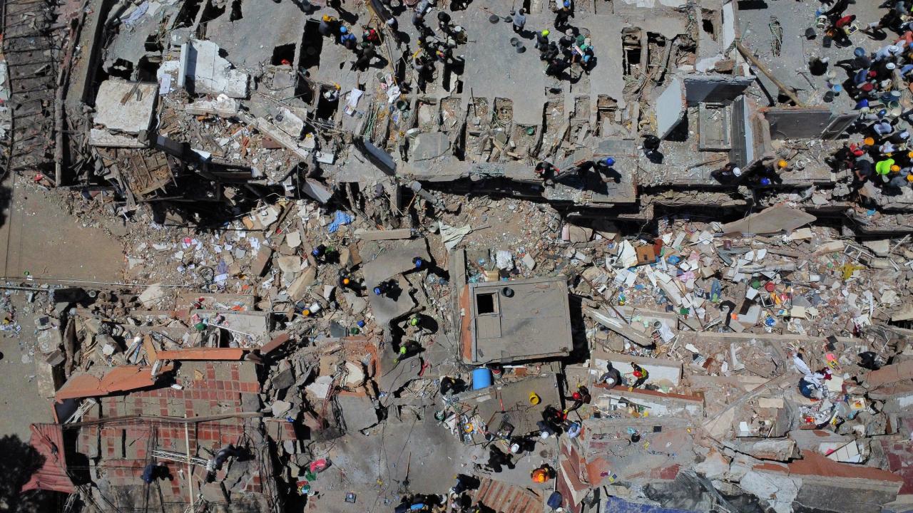 kolombiya-74-earthquake-re-2481386.jpg