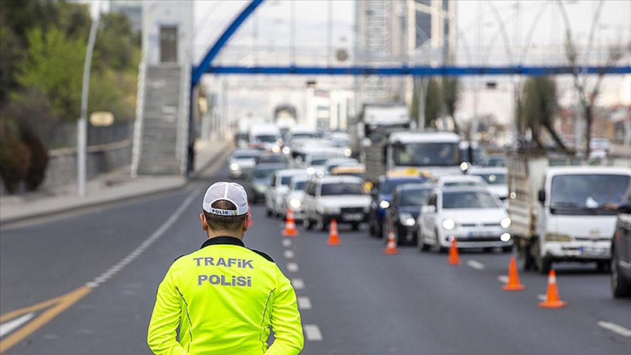 ankara-yol-trafik-polisi-aa-1826944.jpg