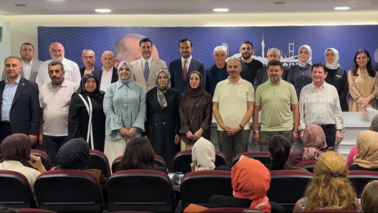 ak-parti-istanbul-aa-2486862.jpg