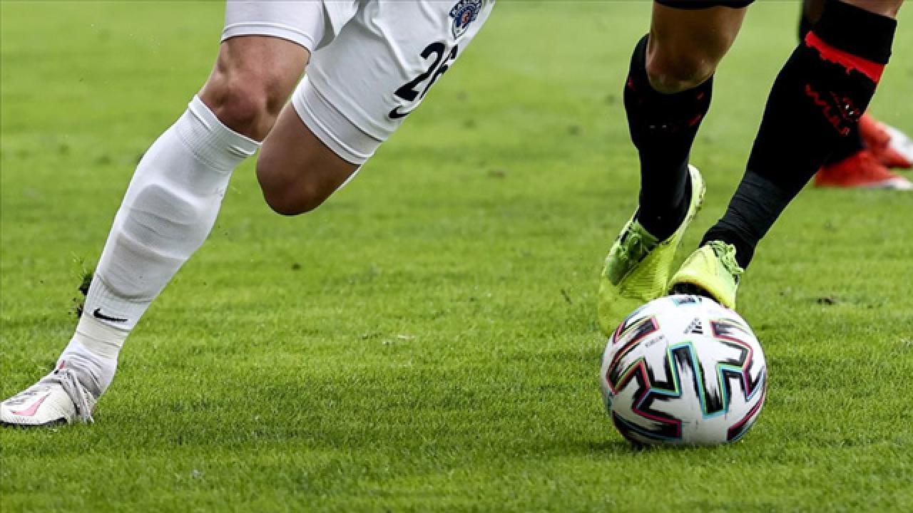 futbol-1978680.jpg