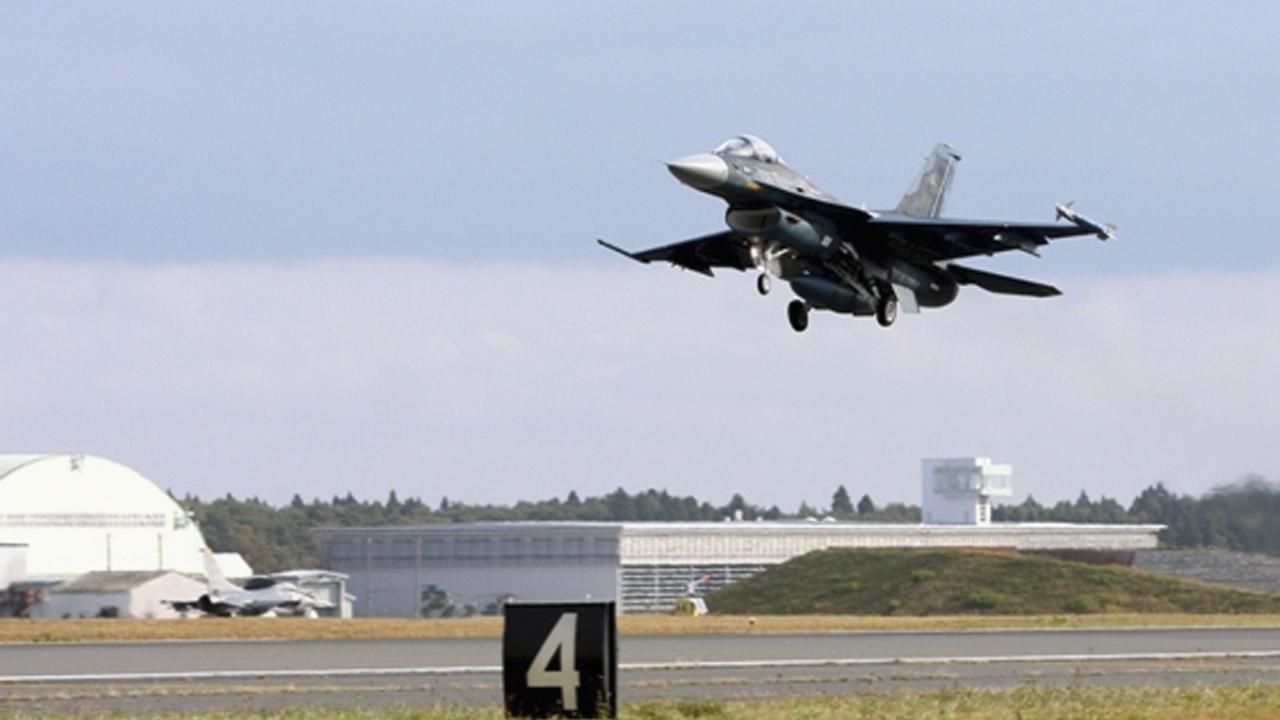 japan-f-2-re-2480230.jpg