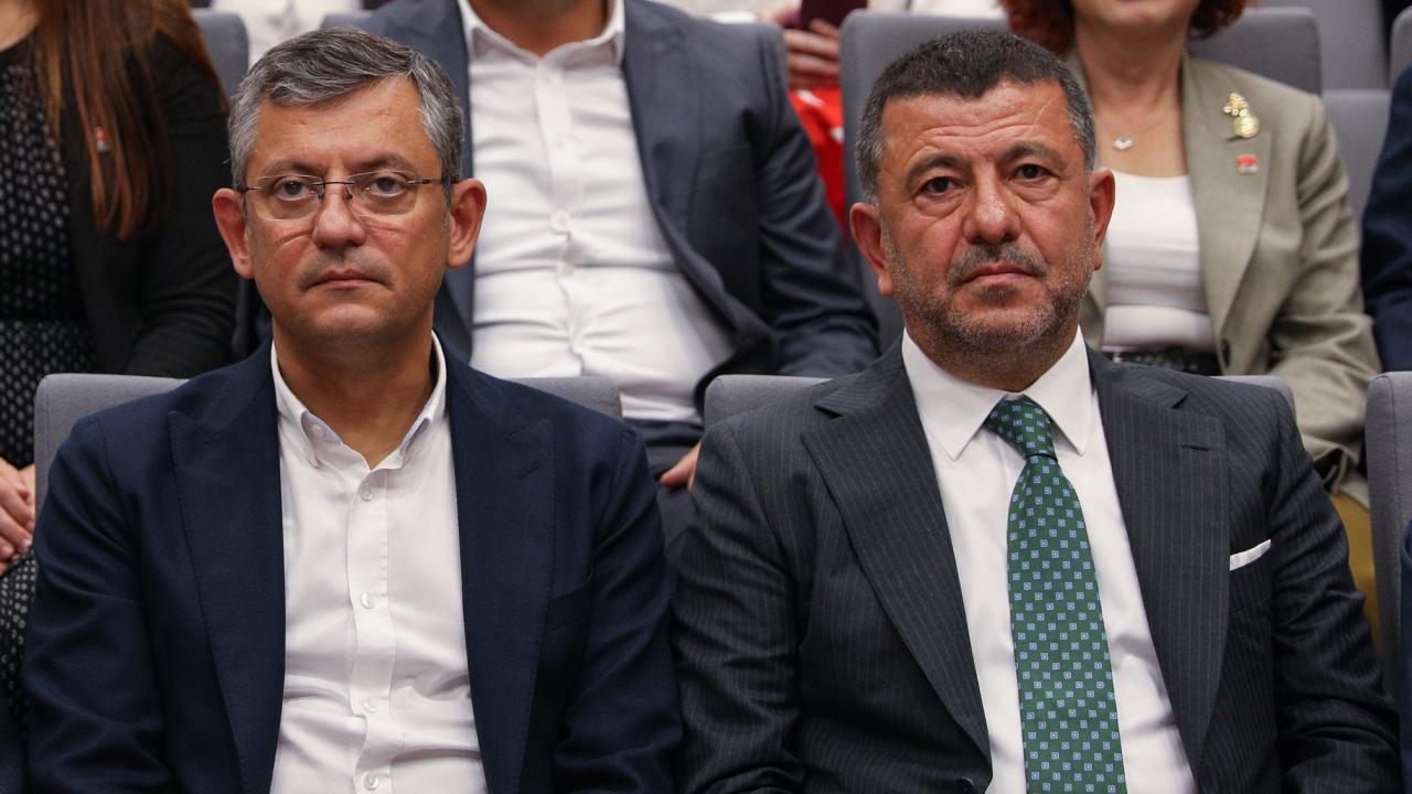 ozgur-ozel-veli-agbaba-aa-2479628.jpg