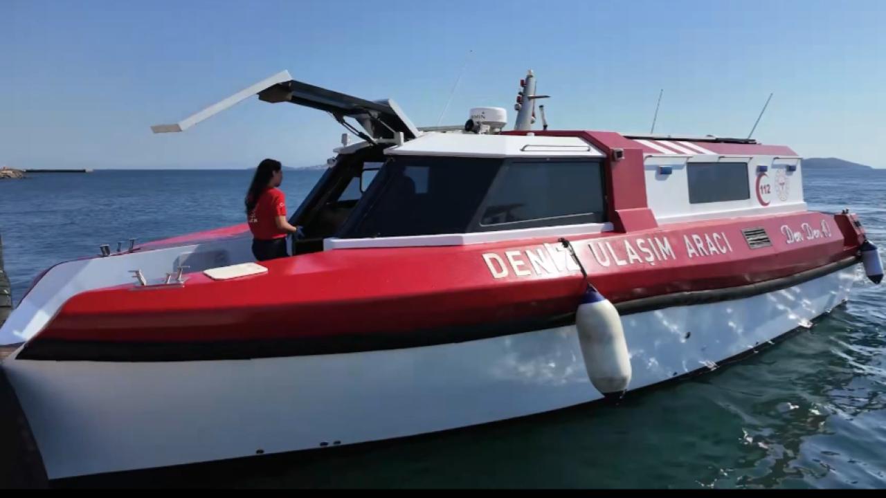 deniz-ambulansi-trt-2480763.jpg