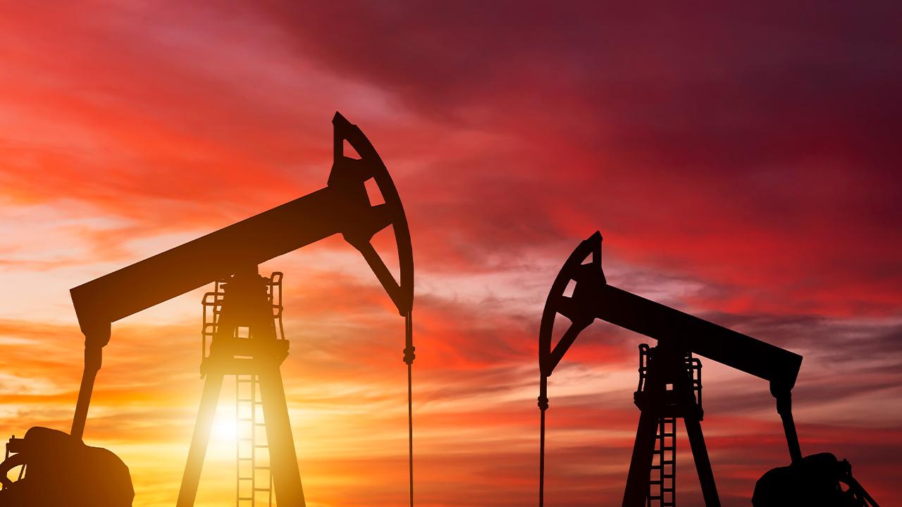 petrol-1476009.jpg