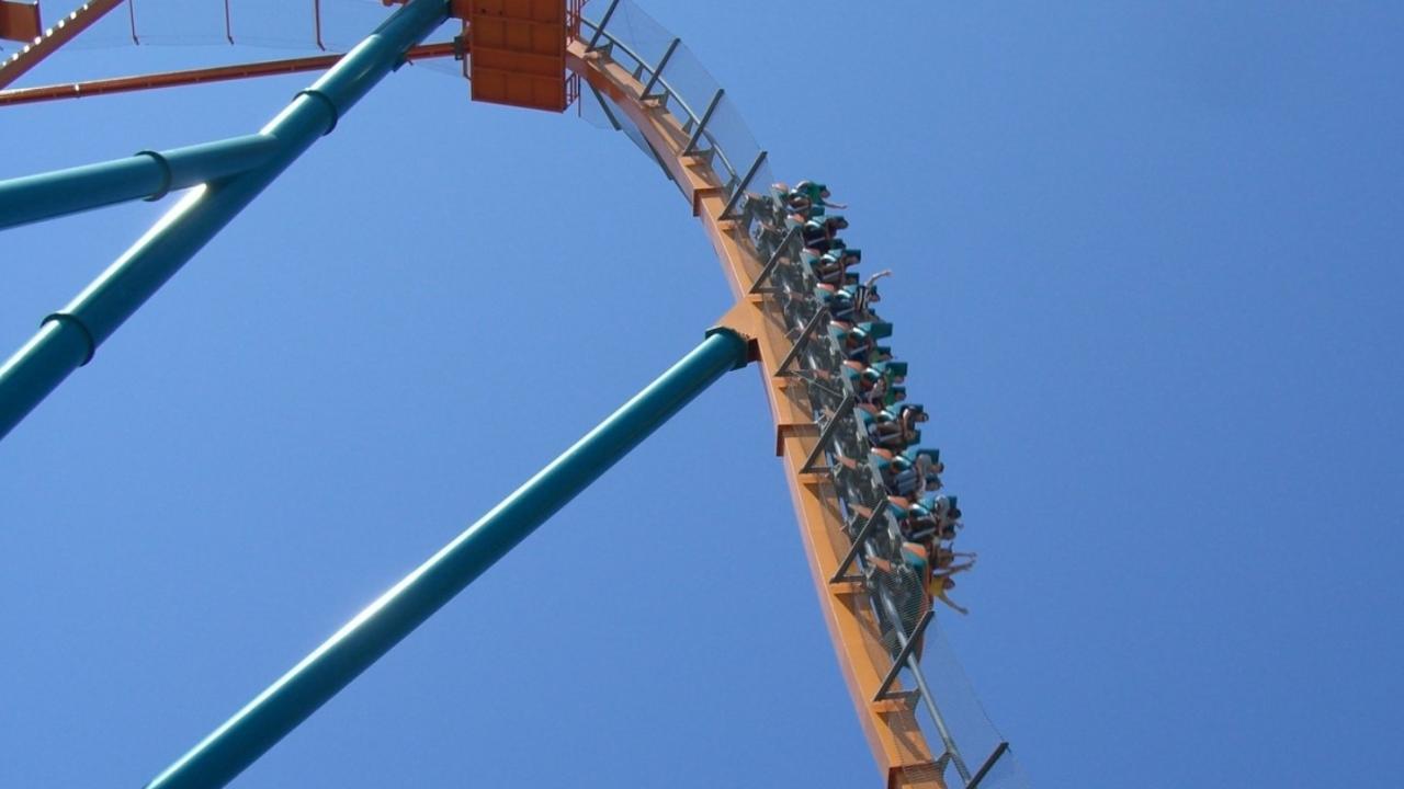 rollercoaster-2495217.jpg