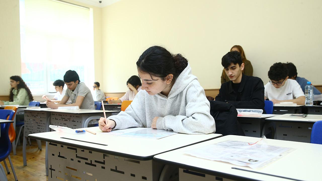 ogrenci-sinav-aa-2452985.jpg