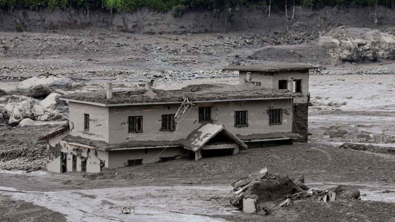 nepal-reu-2485806.jpg