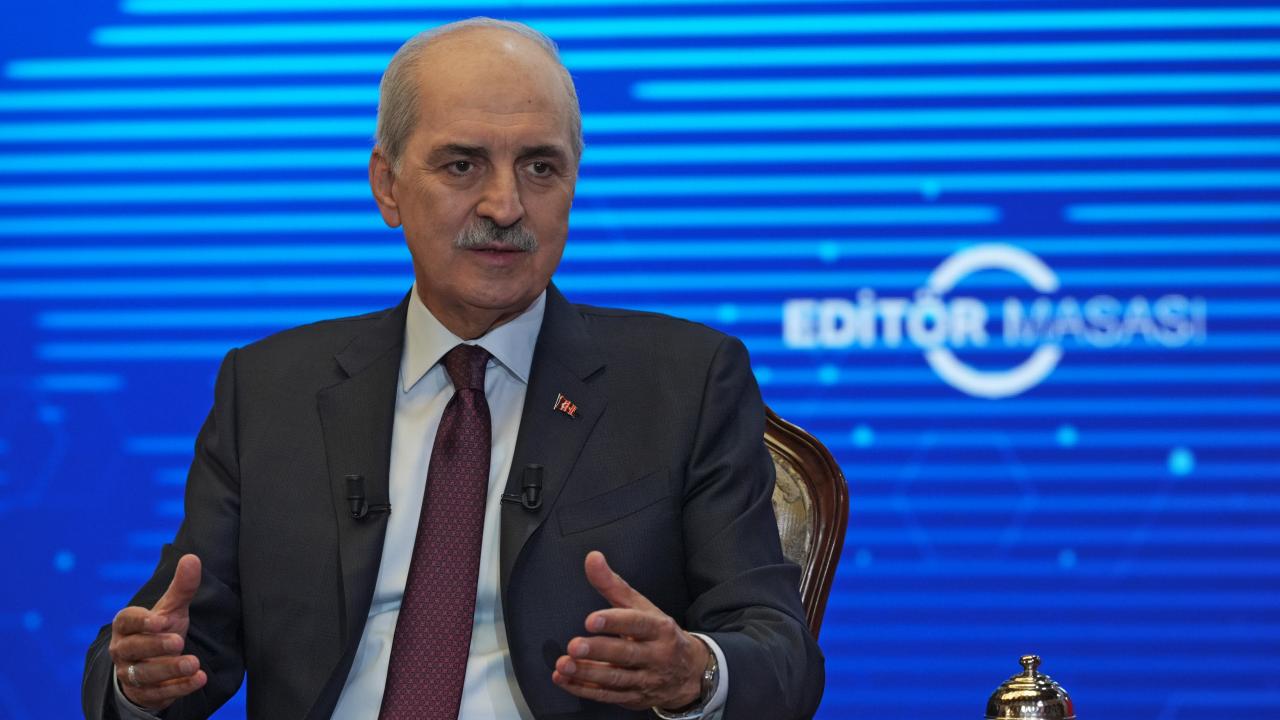kurtulmus-aa-editor-masasi-aa-2481515.jpg