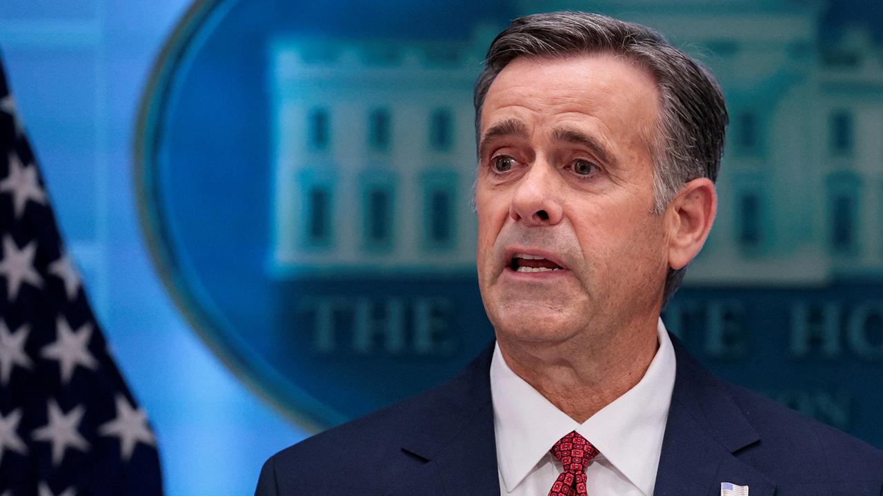 john-ratcliffe-2484993.jpg
