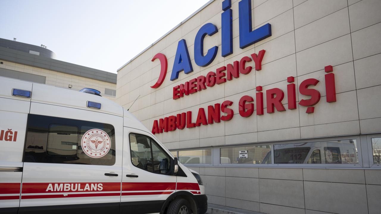 acil-servisaa-2446280.jpg