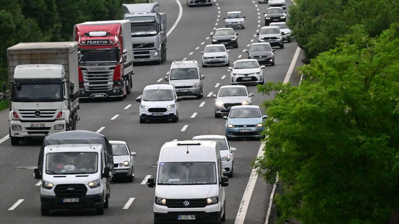 trafik-aa-2463584.jpg