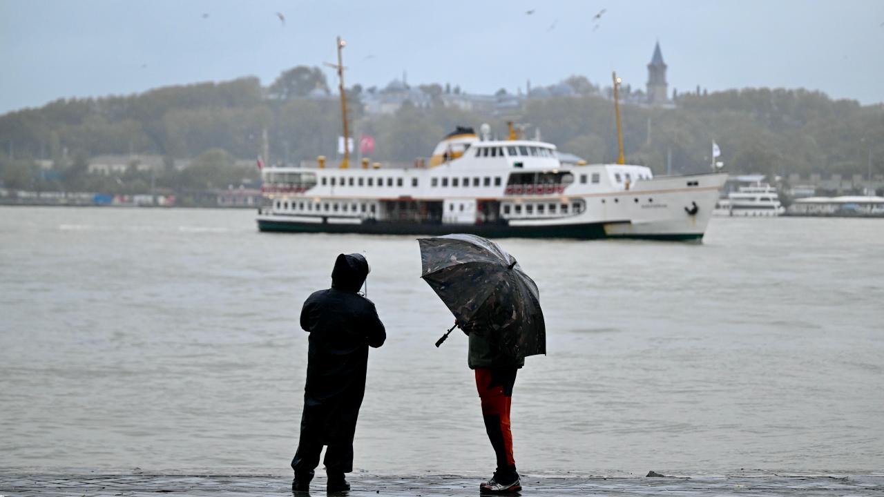 istanbul-saganak-2495940.jpg