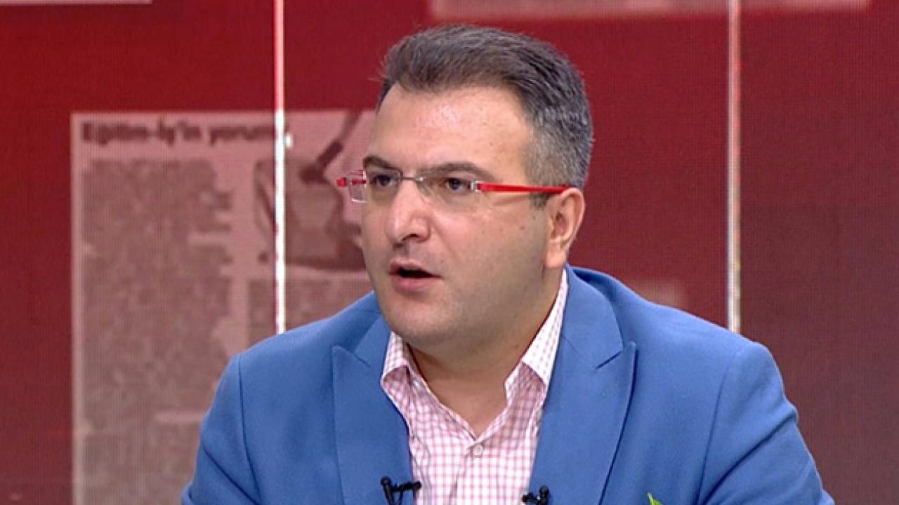 cem-kucuk-aa-2478878.jpg