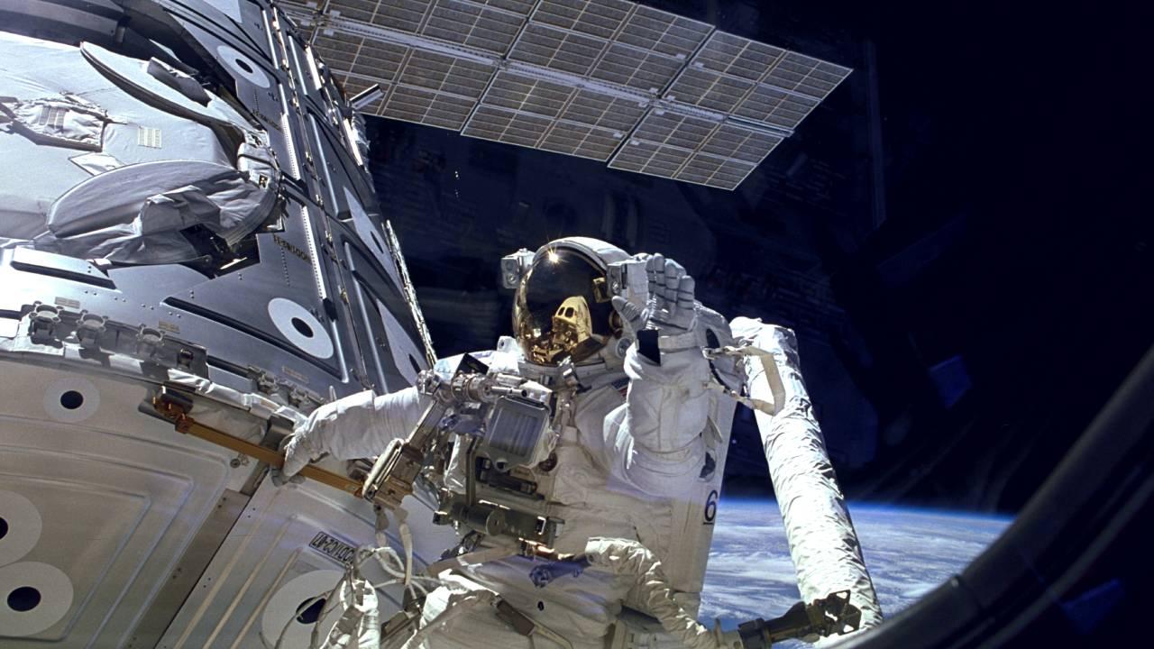 astronot-uzay-iss-1568168.jpg