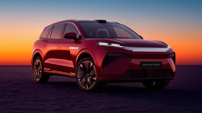 Yedi koltuklu yeni elektrikli BYD Atto 8 tanıtıldı