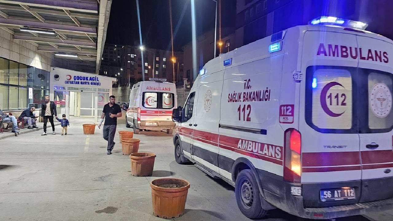 ambulans-acil-aa-siirt-2496497.jpg